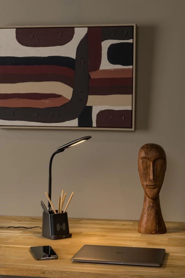 Lucide PENNY - Lampe de bureau - LED Dim. - 1x4,7W 3000K - Avec chargeur sans fil - Noir - ambiance 1